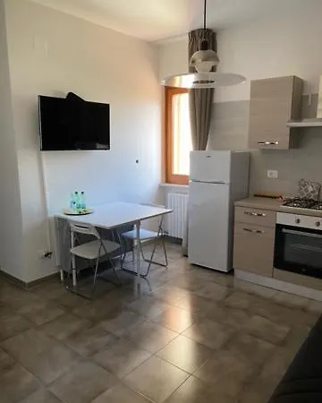 Lacasadisara アパート ヴィエステ